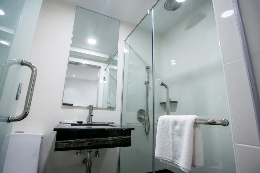 Belllo Hotel JB Central - photo 10