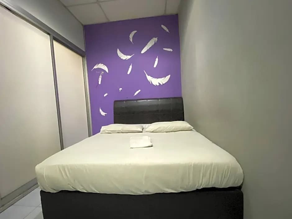 OYO 89760 Harmoni Inn Hotel - photo 5