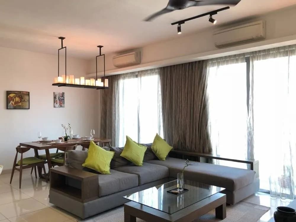 Executive 3 BR Condo by Naren - photo 1
