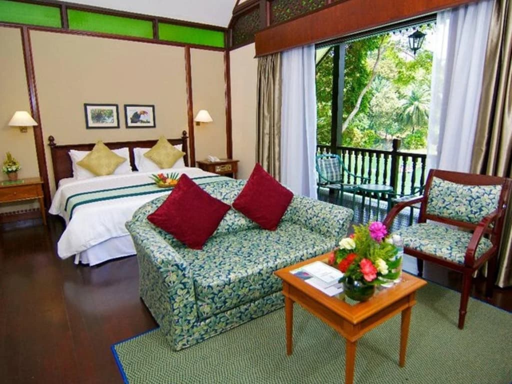 Lake Kenyir Resort, Taman Negara - photo 1