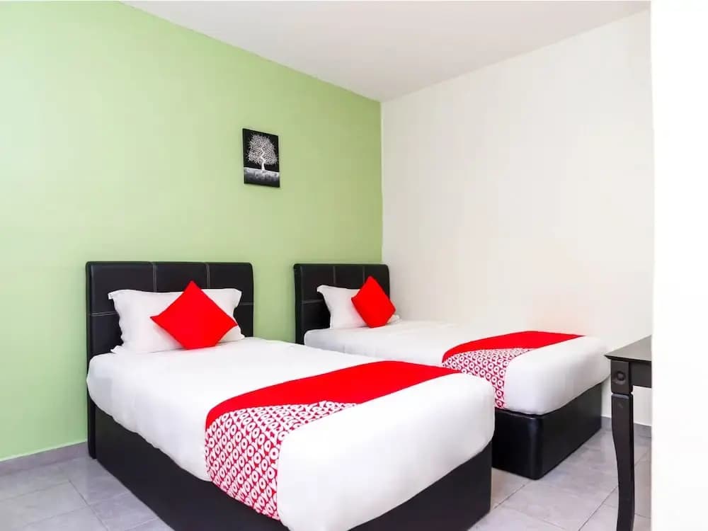 Muar City Hotel - photo 2
