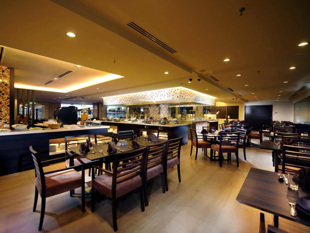 Grand Margherita Hotel - photo 17