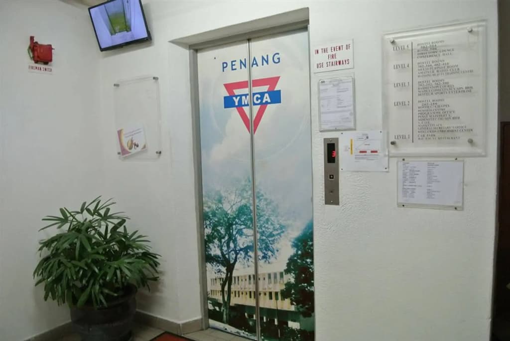 YMCA Penang - photo 11