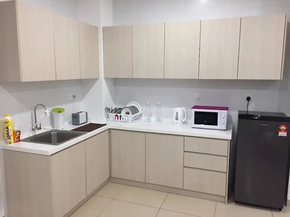 Golden Shine Homestay at Midhills Genting - photo 24
