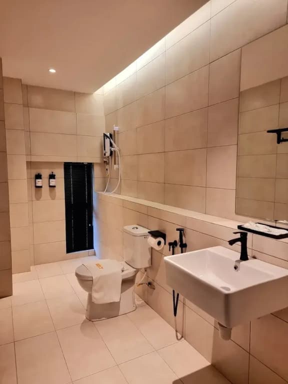 Roxy Hotel Malihah - photo 23