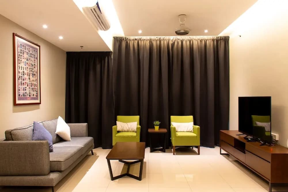 Maca Deluxe Suite By D Imperio Homestay Penang - photo 2