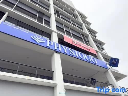 CHERAS Free Netflix for 7Pax ONLY 5min walk to MRT - photo 1