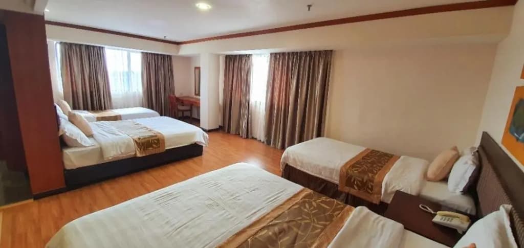 Kemena Plaza Hotel - photo 16