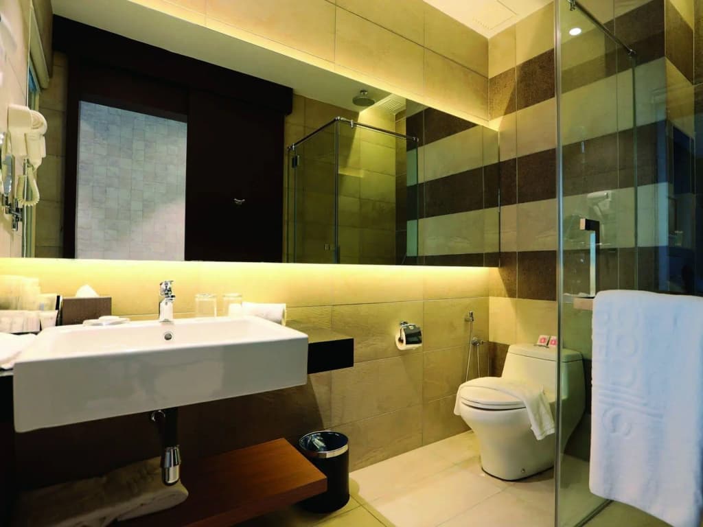 Iconic Hotel Penang - photo 10