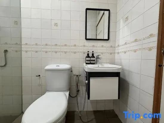 6 Bedroom 24 Pax Karaoke Pool Stay for Family OKR by Manhattan Group - photo 3