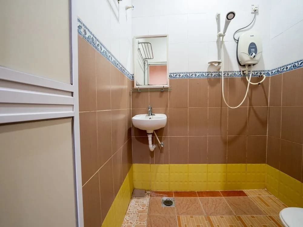 Spot On 89828 Hotel Seri Gemilang - photo 14