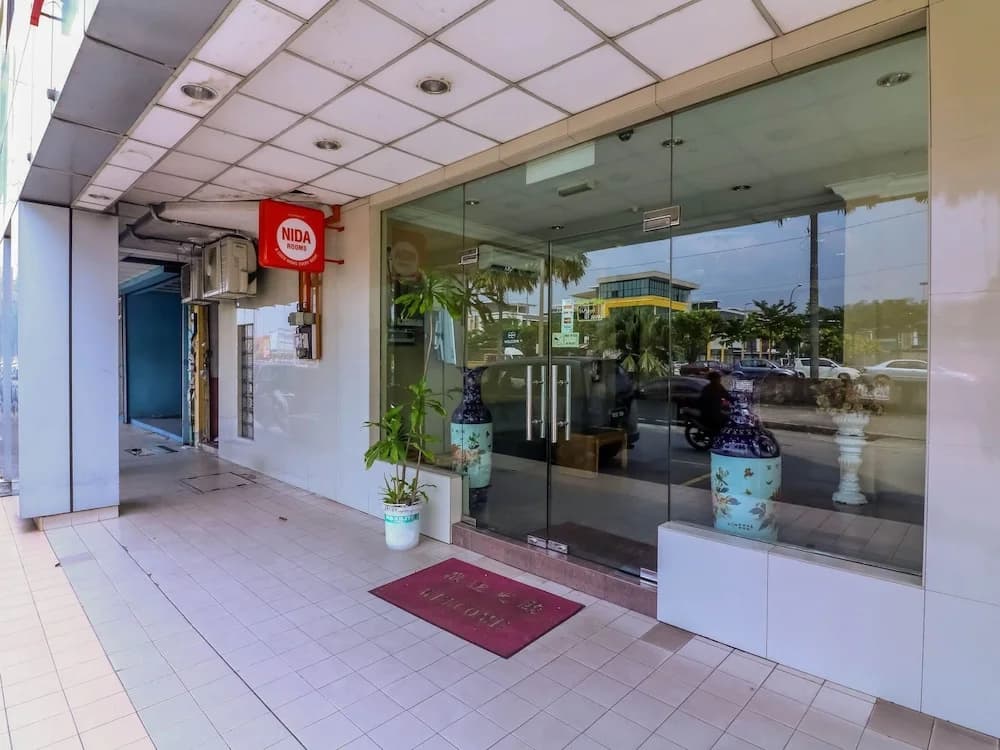 Super Oyo 447 Comfort Hotel Meru - photo 14