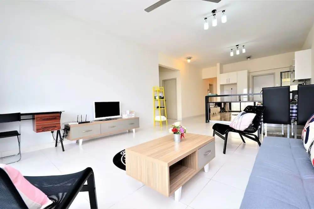 Dewy Setiawalk Puchong Fam. Apt 4-7pax near Sunway - photo 4