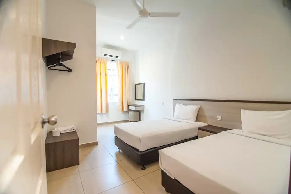 Sunflower Hotel - photo 10