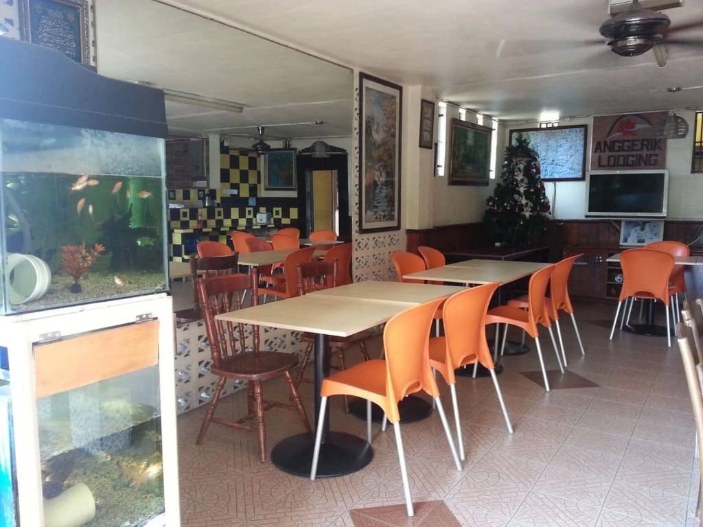 Anggerik Lodging Hotel - photo 14