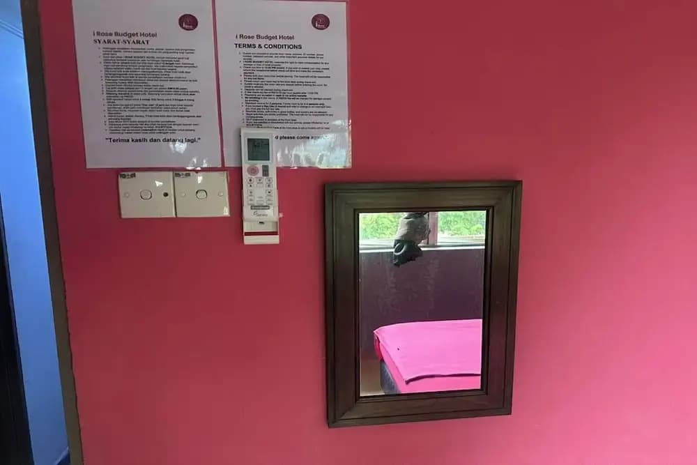 I Rose Budget Hotel - photo 18