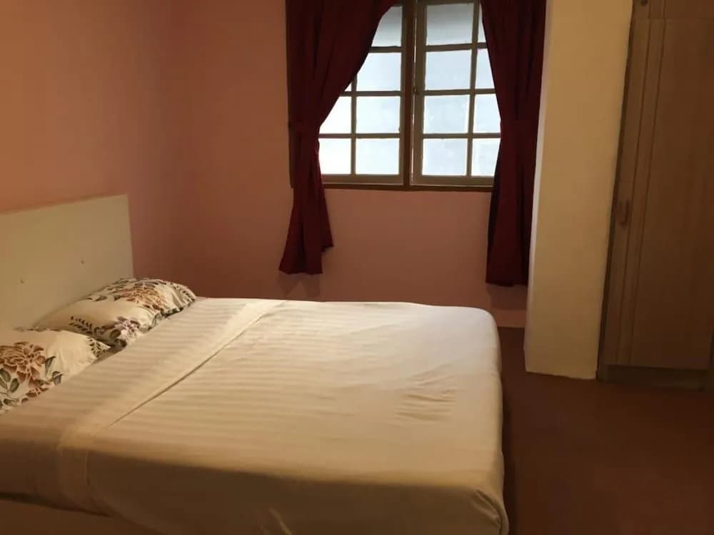 OYO 90412 N'ain Homestay - photo 3
