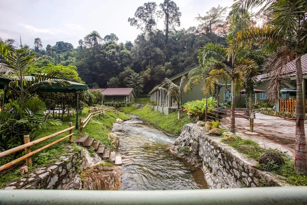 OYO 89476 Green Villa Resort - photo 2