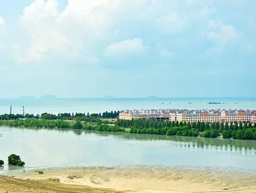 Jetty Suites Apartments - photo 17