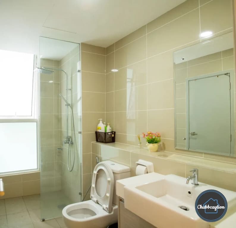 Chubbcaytion at Sutera Avenue - photo 6