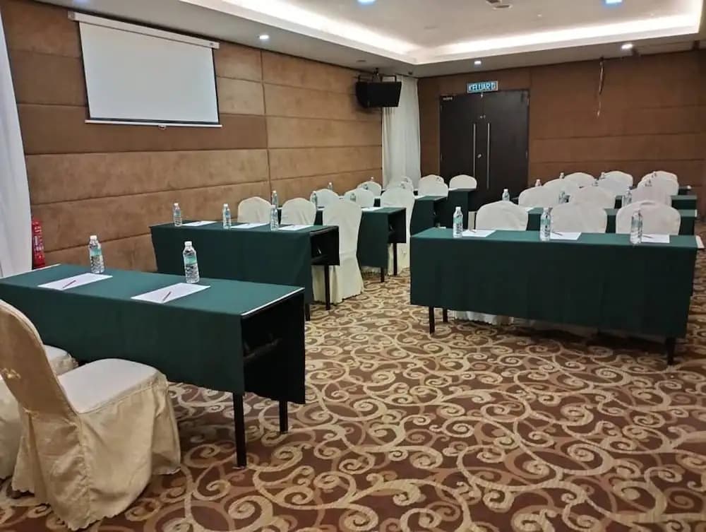 Sunflower World Hotel - photo 19