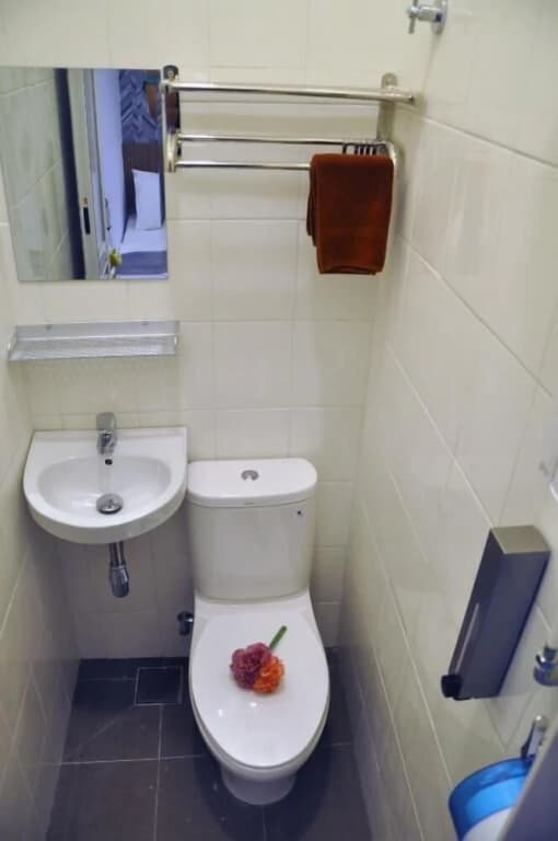 Teruntum 96 Guesthouse - photo 8