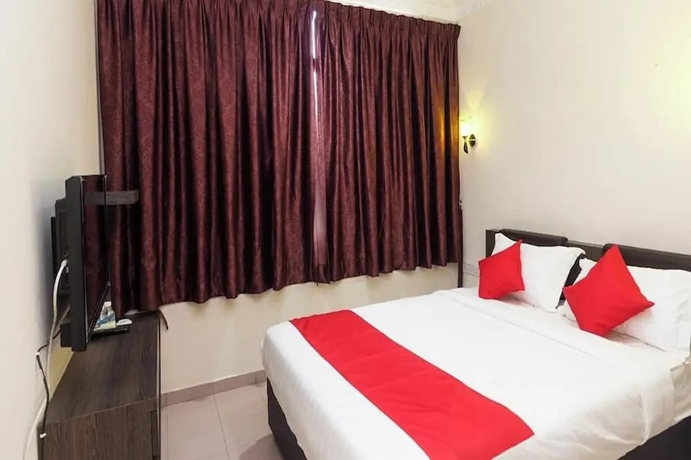 T P Hotel - photo 21