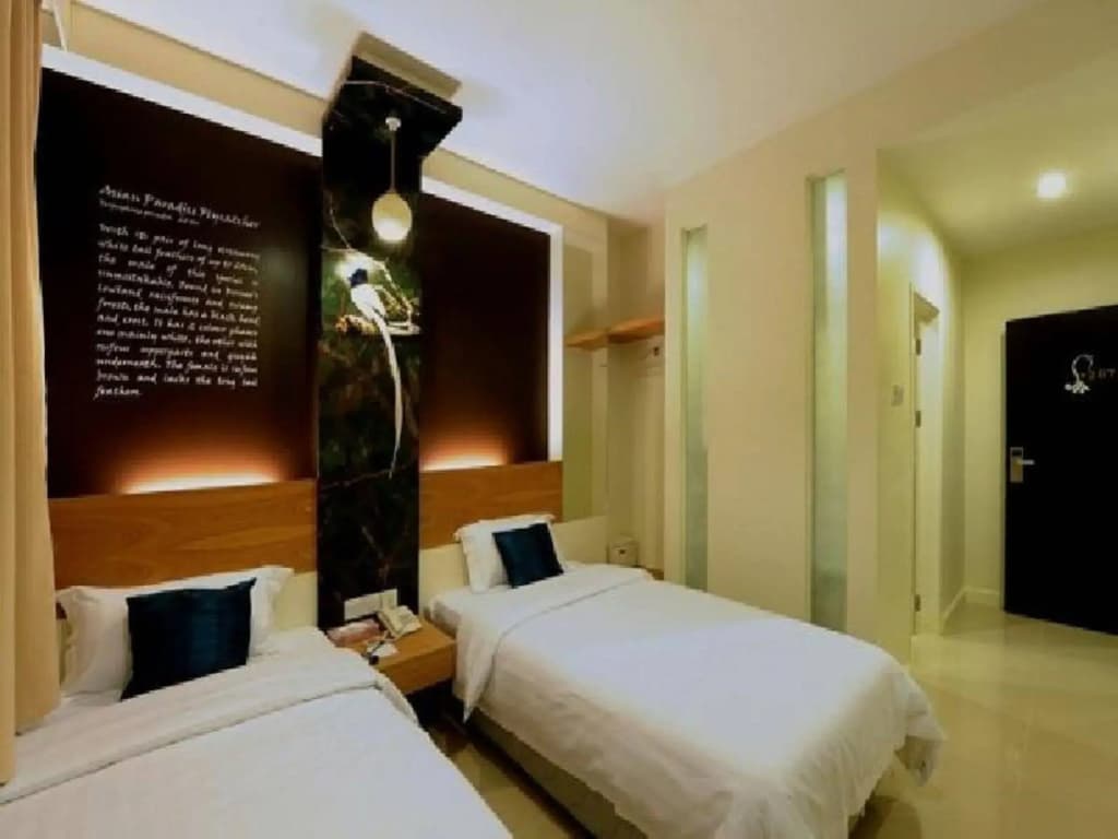 KK Suites Hotel - photo 3