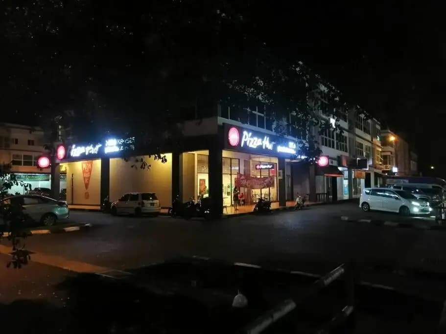 Sibu-Casamea(Shoplot)2 Bedrooms-FREE wifi & Washer - photo 10