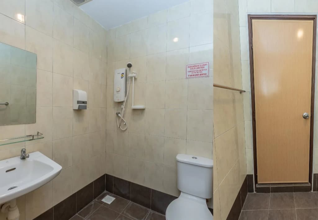 Hash House Hotel - photo 10