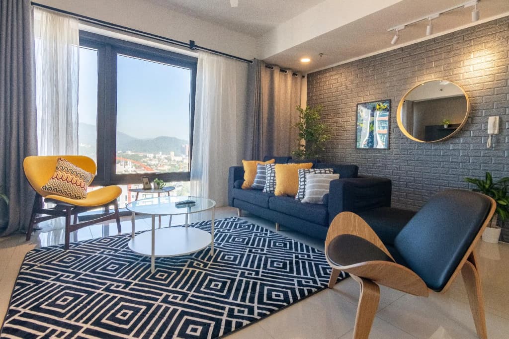 Central Georgetown Condo 3BR by ALV Suites, B25-5 - photo 3