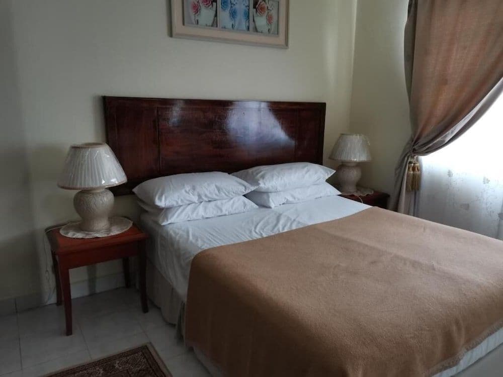 Aini's Guest House In Vista Amani Condo - photo 6