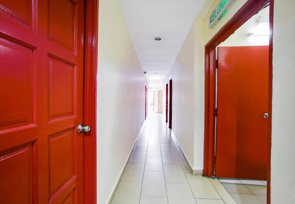 OYO 89441 The Melawati Hotel - photo 12