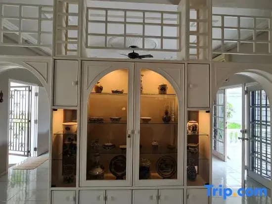 Treebridge House - photo 2