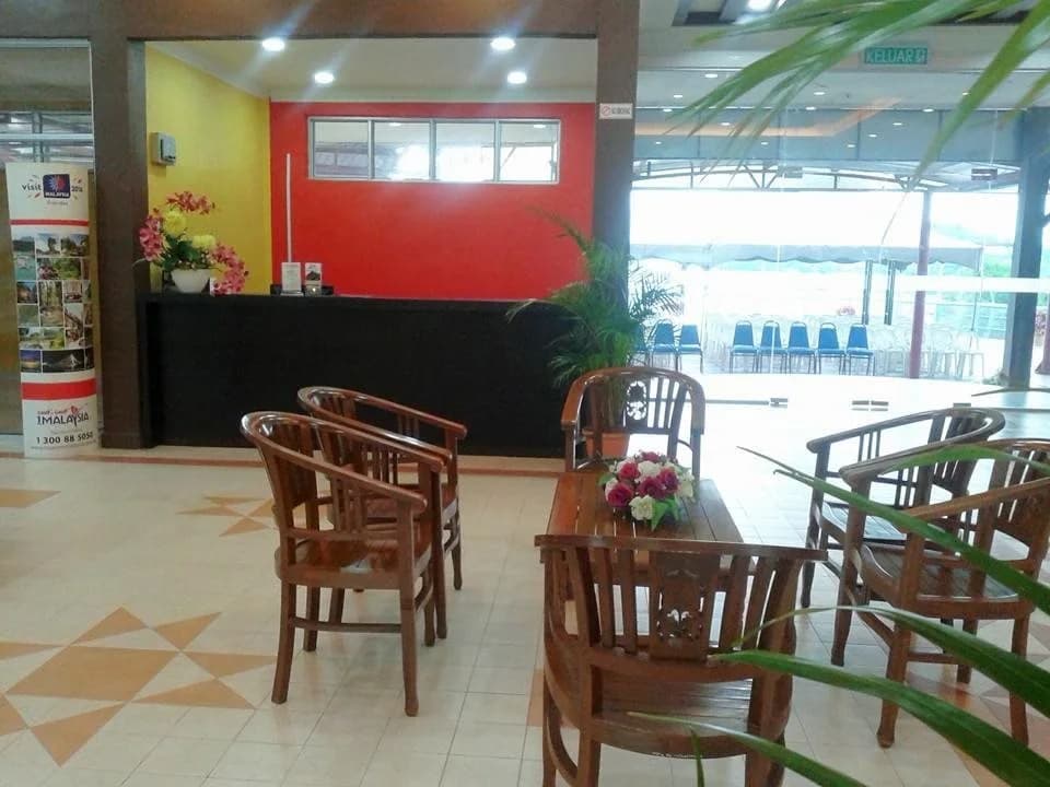 Terinai Lakeview Resort - photo 4