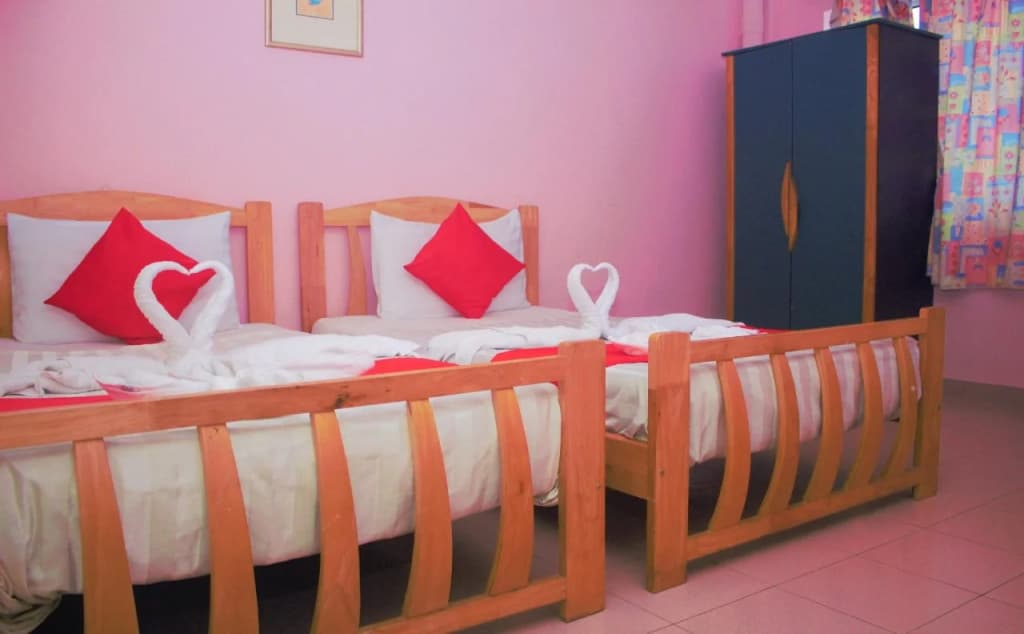 OYO 89584 Hotel Sahara Kuala Kubu Bharu - photo 1