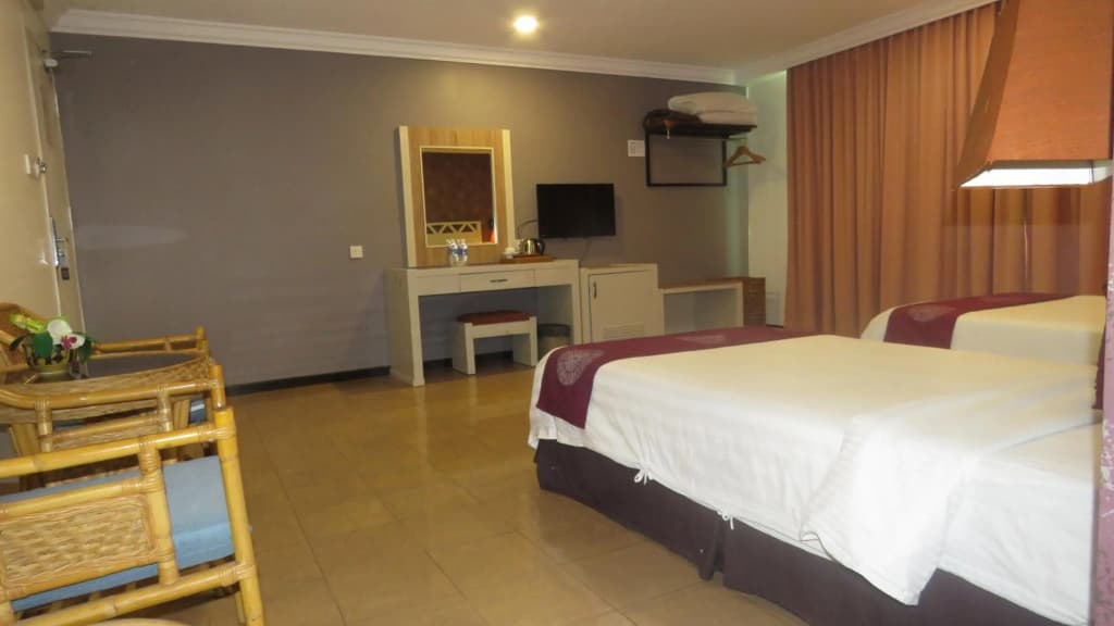 Heritage Hotel - photo 7