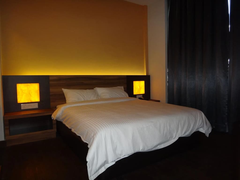 WaterFront Boutique Hotel - photo 2
