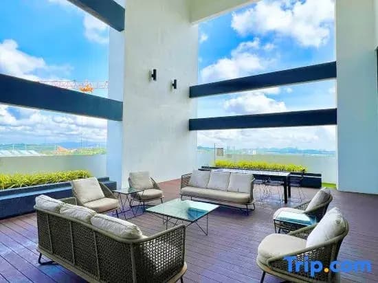 Legoland & EcoNest 3Bedroom  Family Apartment 8px - photo 6