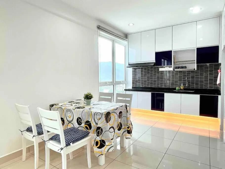 A Modern 6pax Luxury Suite Penang - photo 10