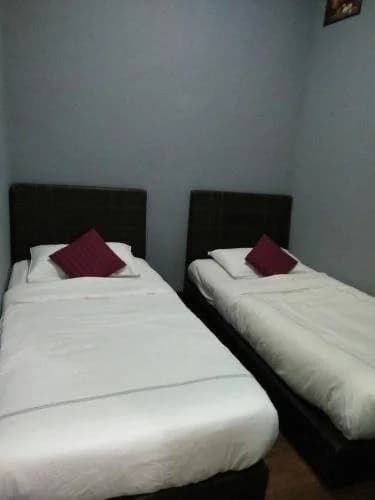 R&R Budget Inn - Hostel - photo 7