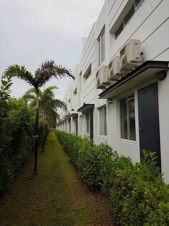 Alvin's Residence - photo 1