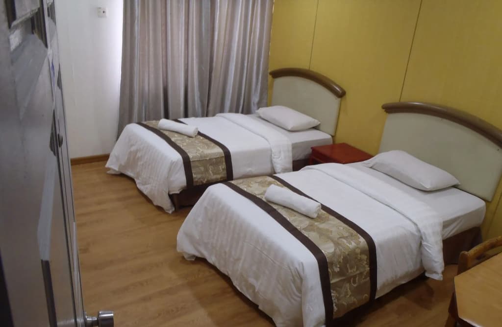 Sabrina Court Hotel - photo 22