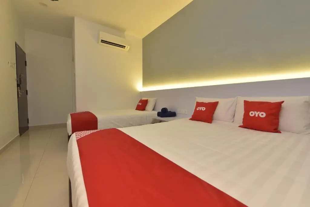 Capital O 90609 Gc Hotel - photo 3