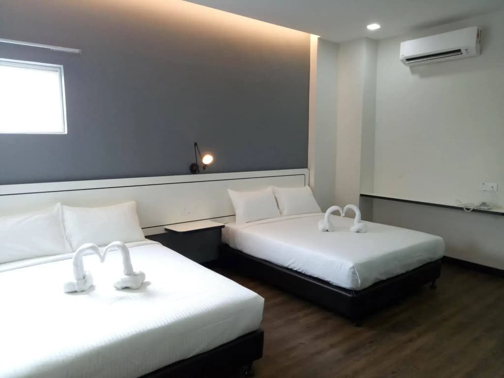 Hotel Zamburger Shah Alam - photo 5