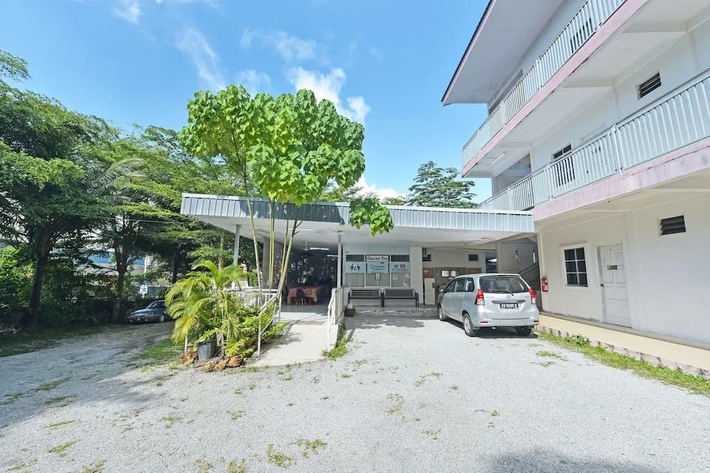 Hotel O Eleven Inn - photo 14