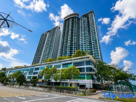 Mosaic Southkey Residence Near Midvalley by Dawn Stay - photo 5