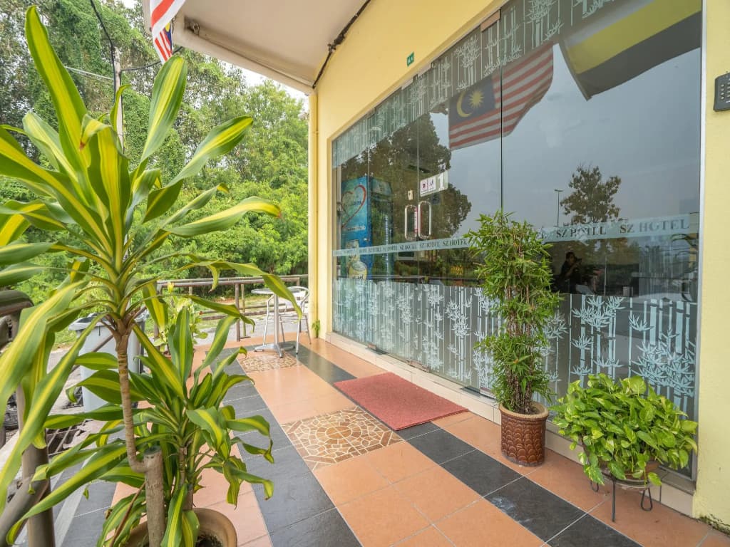 Sz Hotel - photo 1
