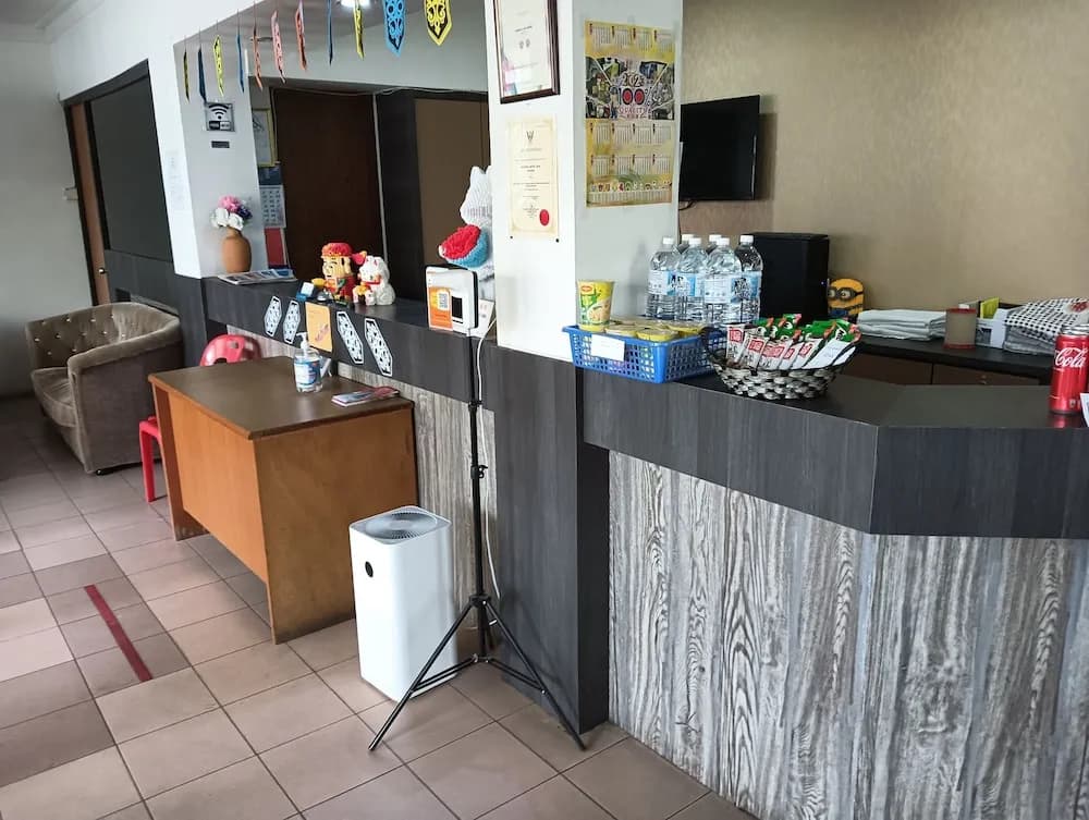 Hotel O Oriental Hotel - photo 2
