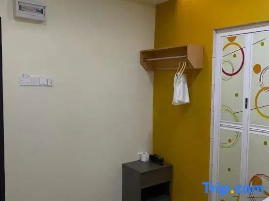 Sunshine Hotel - photo 10